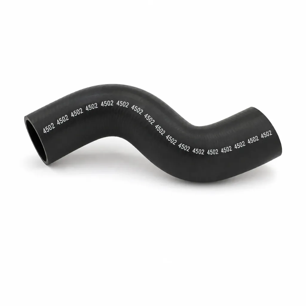 4502 - MANGUERA DE PASO DE AGUA A TUBO GM CHEVY 1.6LTS (97-13)